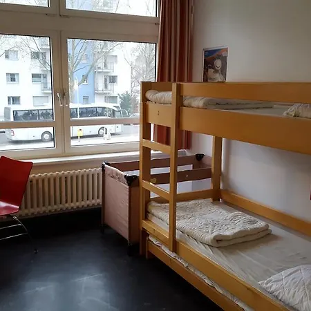 ユーゲントヘルベルゲ インターナショナル ホステル ベルリン